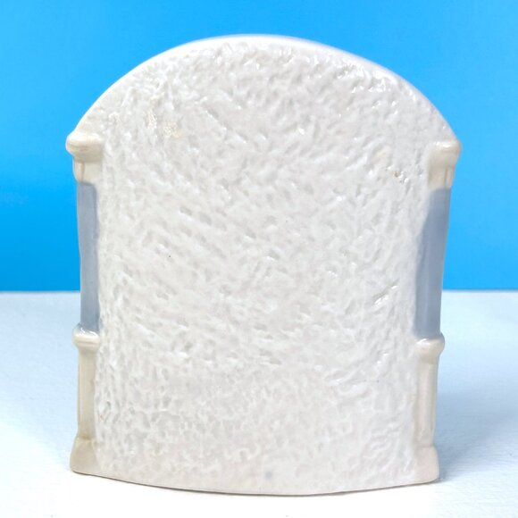 Vintage Beautifully Detailed Porcelain Blue White Nativity One Piece Figurine - Picture 4 of 6